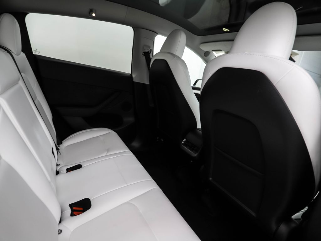 Thumbnail: 2024 Tesla Model Y - 23