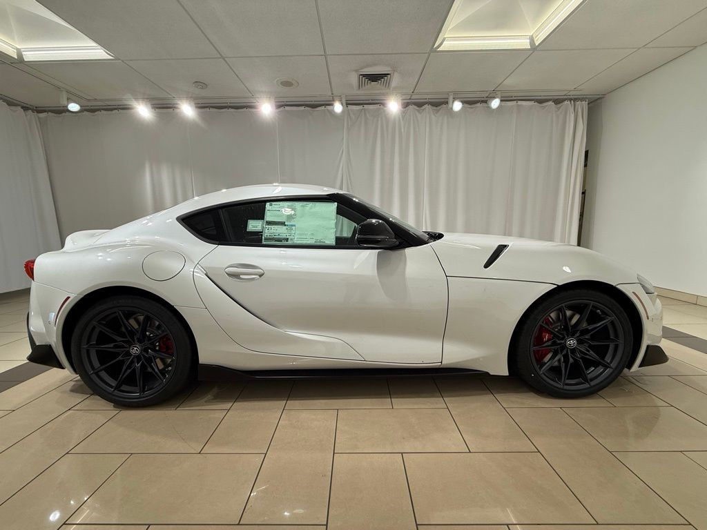 Thumbnail: 2026 Toyota GR Supra - 6