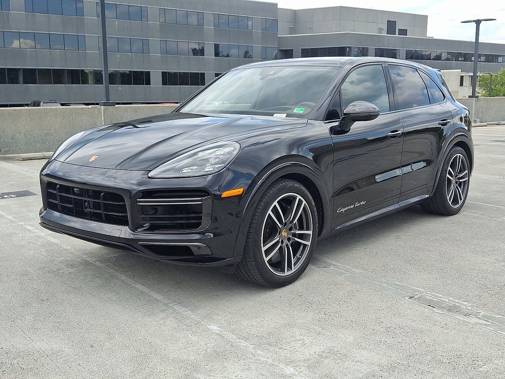 Thumbnail: 2022 Porsche Cayenne - 1