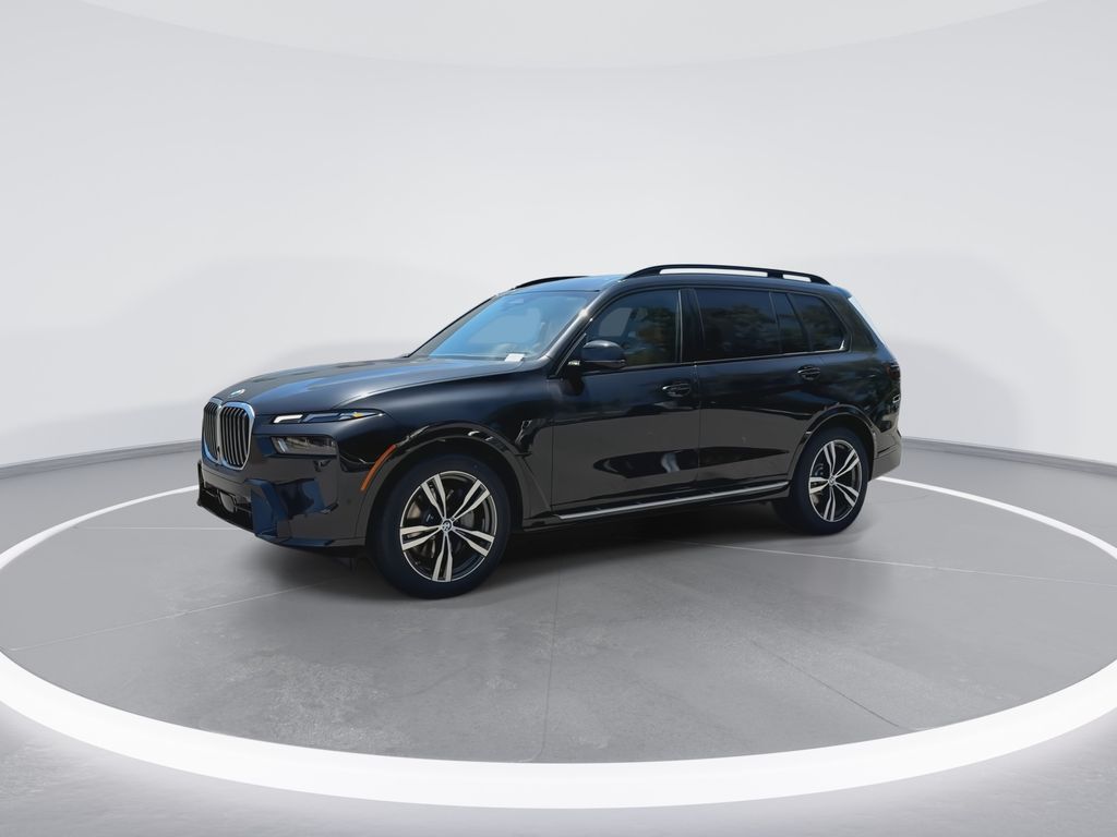 Thumbnail: 2027 BMW X7 - 4