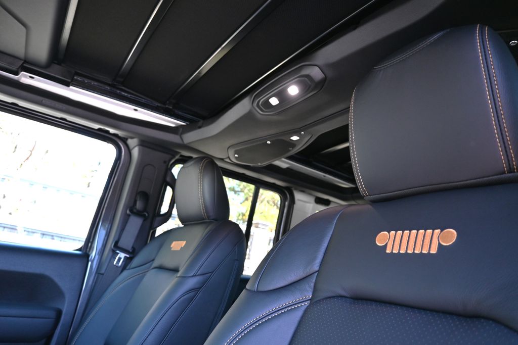 Thumbnail: 2026 Jeep Wrangler - 7