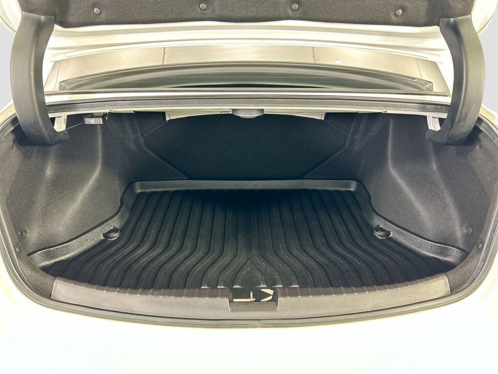 Thumbnail: 2021 Acura ILX - 26