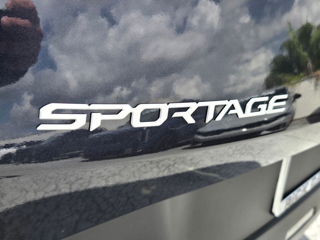 2027 Kia Sportage - $30,955