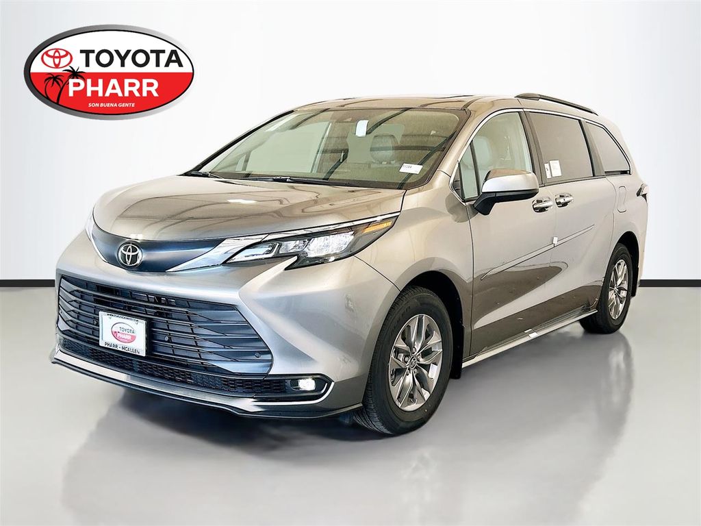 2026 Toyota Sienna XLE 7-Passenger FWD
