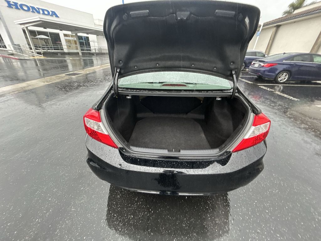 Thumbnail: 2012 Honda Civic - 23