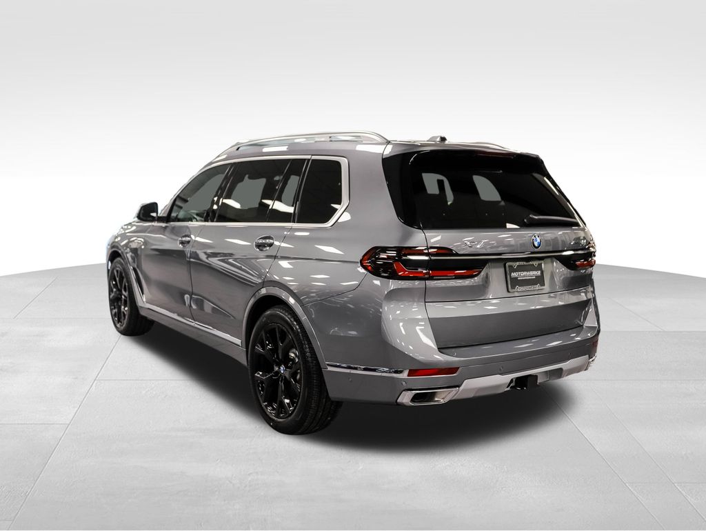 2024 BMW X7 xDrive40i 3