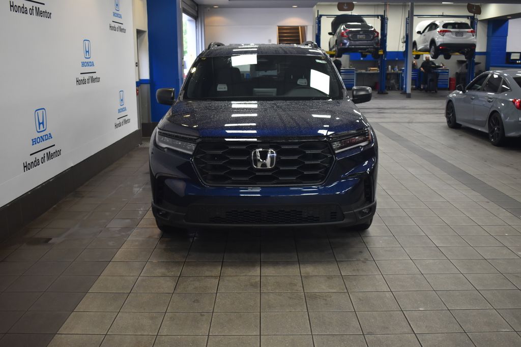 Thumbnail: 2025 Honda Pilot - 2