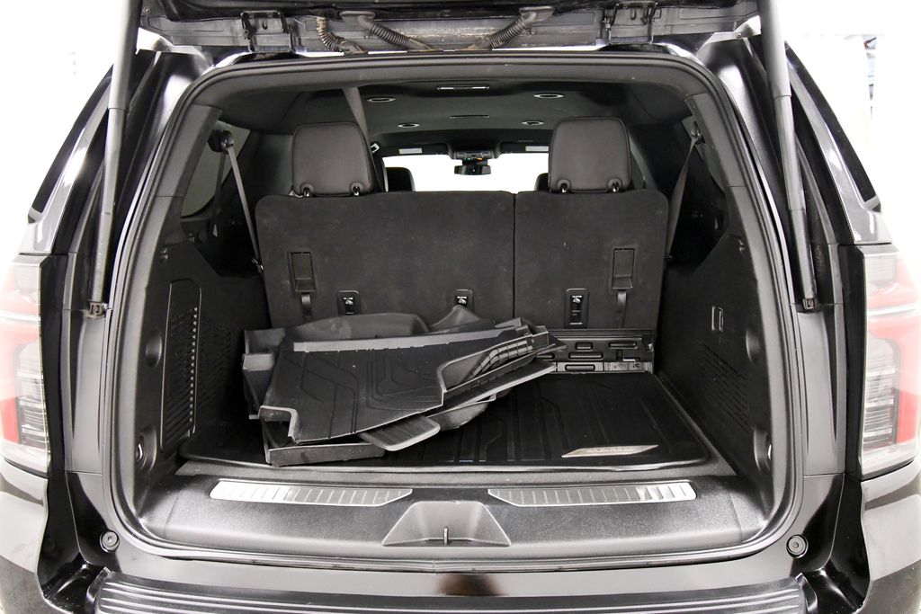 Used 2025 Chevrolet Suburban SUV