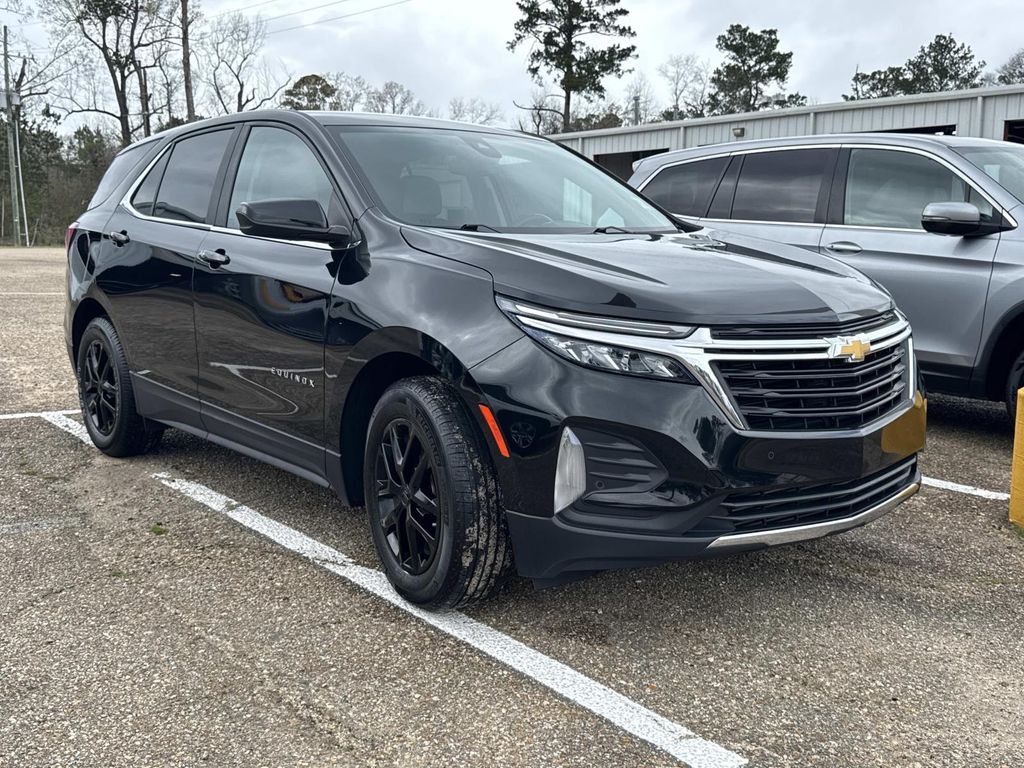 2024 Chevrolet Equinox LT FWD with 1LT