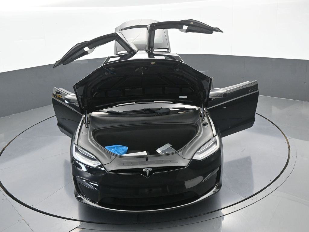 Used 2022 Black Tesla Plaid image 67