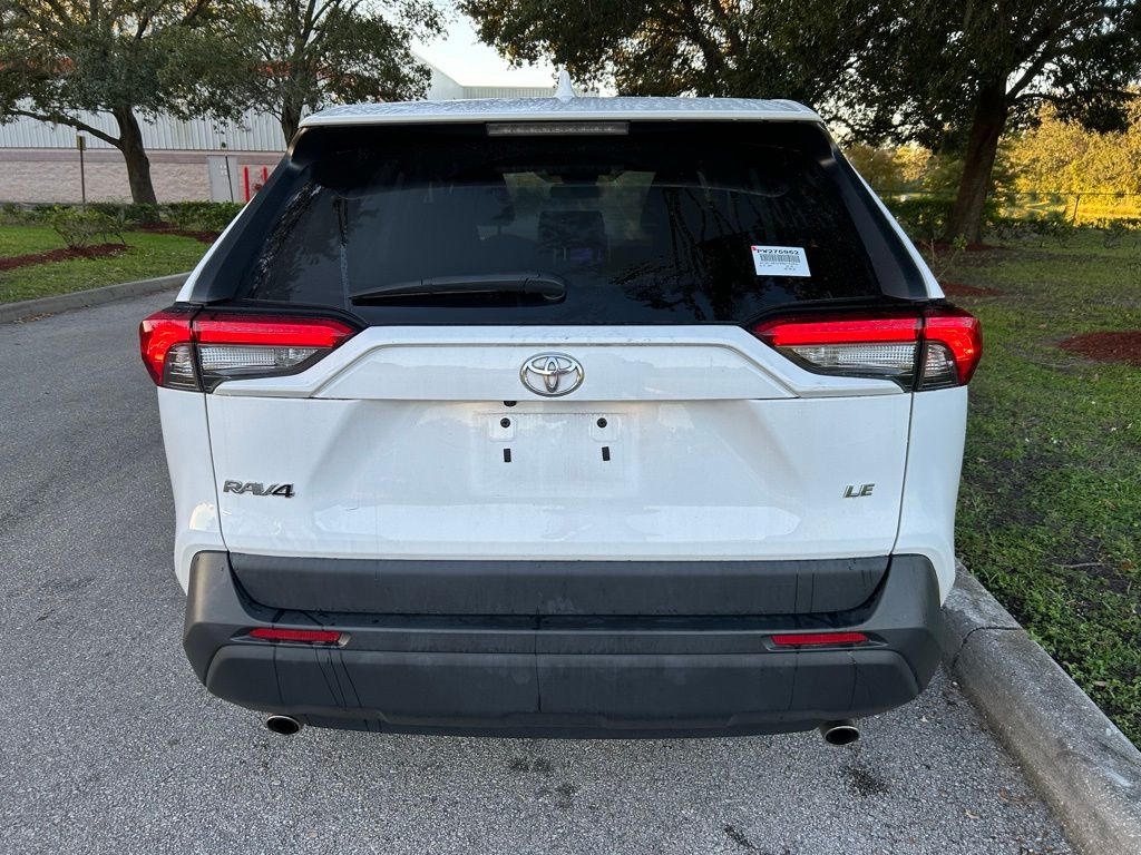 Thumbnail: 2023 Toyota RAV4 - 4