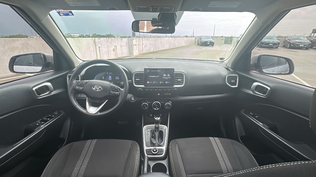 2024 Hyundai Venue SEL Silver at Baytown Hyundai