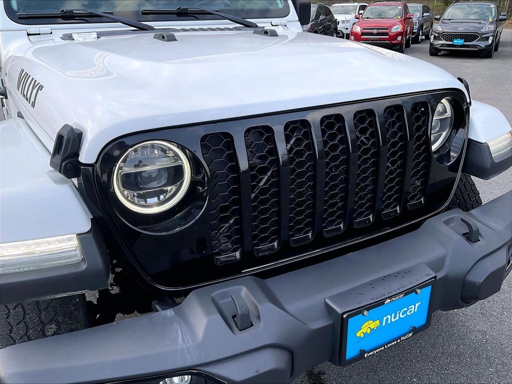 2022 Jeep Gladiator — photo 30