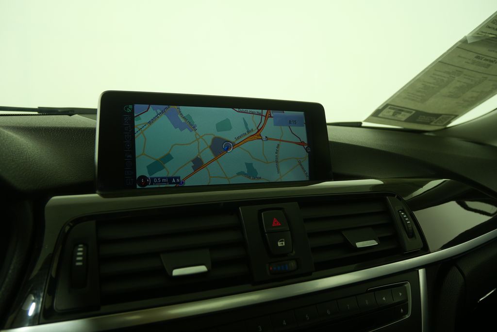 Thumbnail: 2015 BMW 3 Series - 22