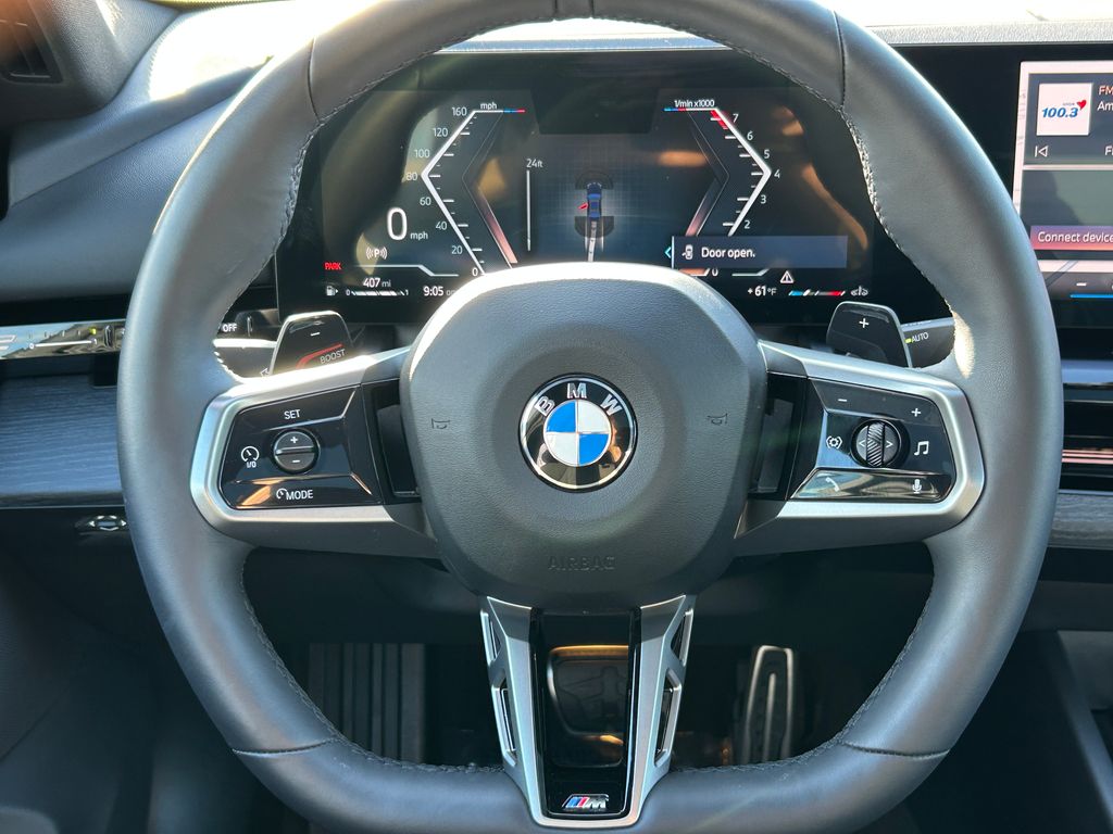 Thumbnail: 2025 BMW 5 Series - 18