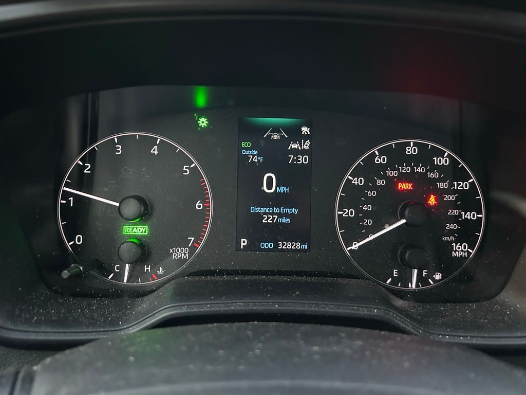 Thumbnail: 2024 Toyota Corolla - 22