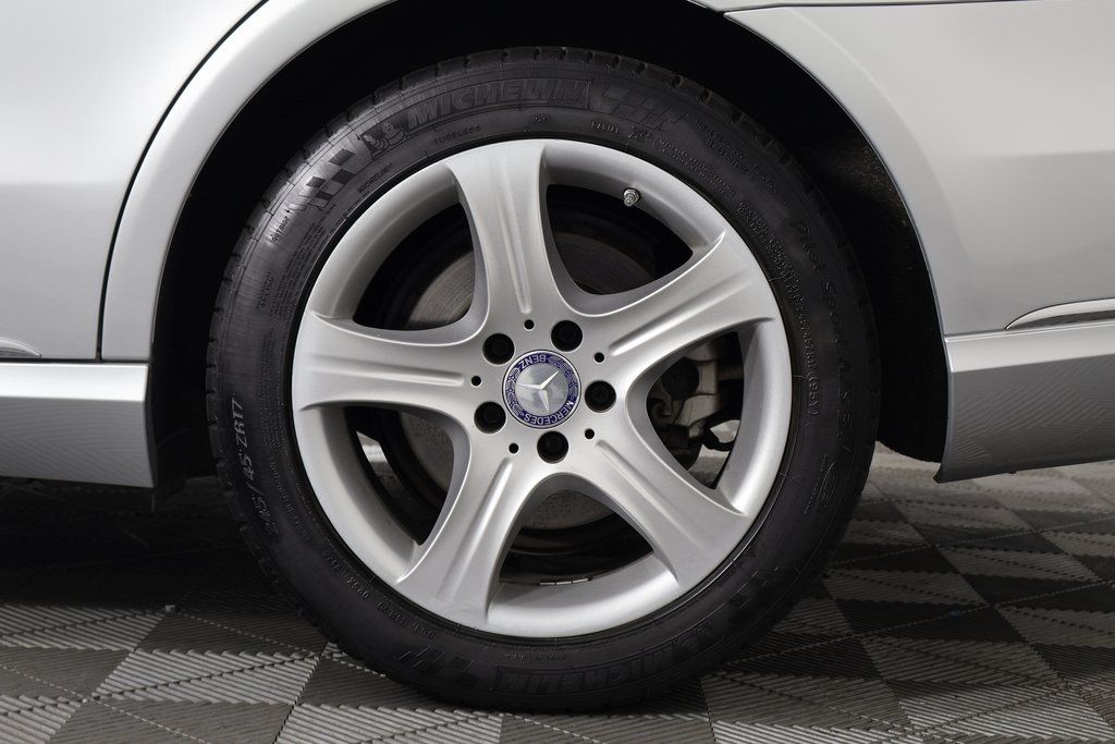 Thumbnail: 2014 Mercedes-Benz E-Class - 16