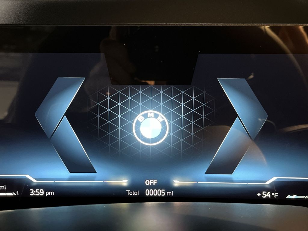 Thumbnail: 2026 BMW X6 - 15