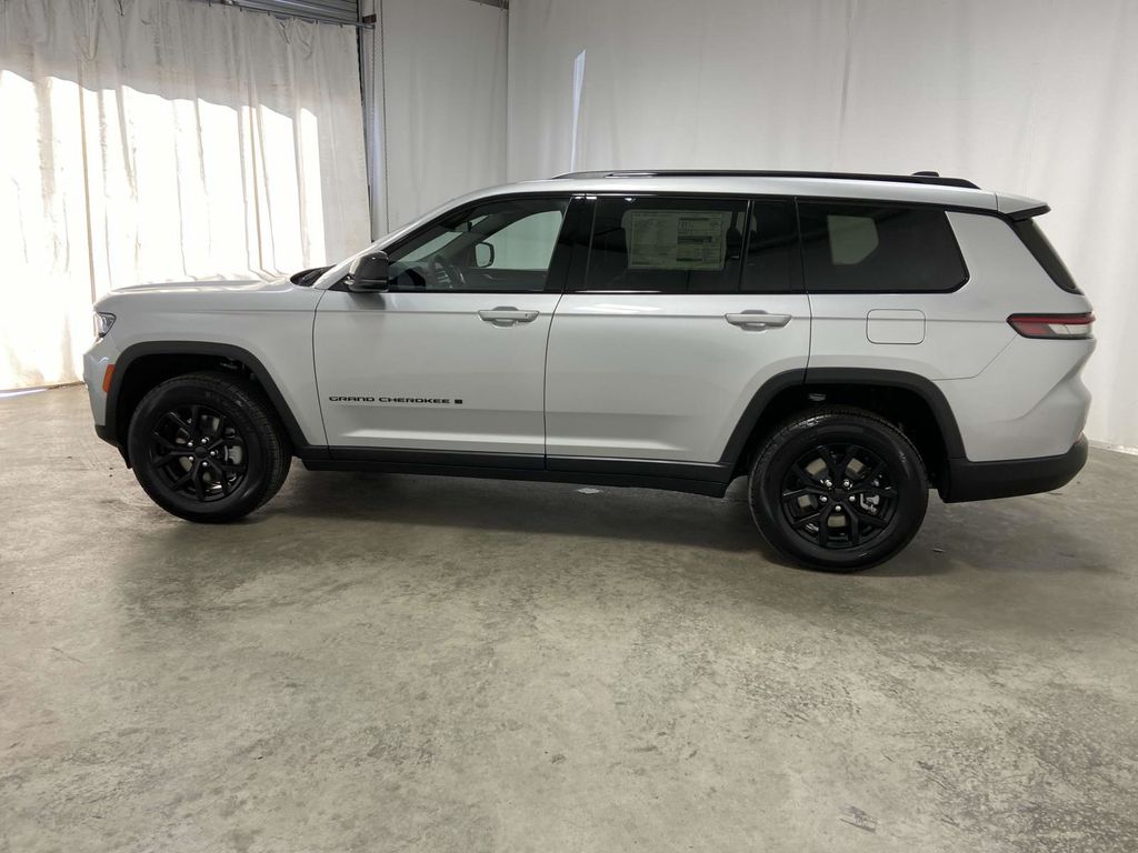 New 2025 Jeep Grand Cherokee L Altitude X New 2025 Jeep Grand Cherokee L Altitude X
