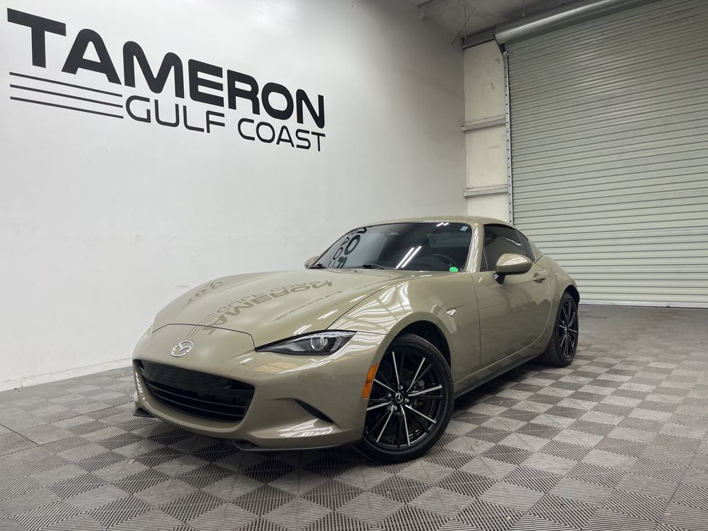 2024 Mazda MX-5 Miata RF Grand Touring RWD