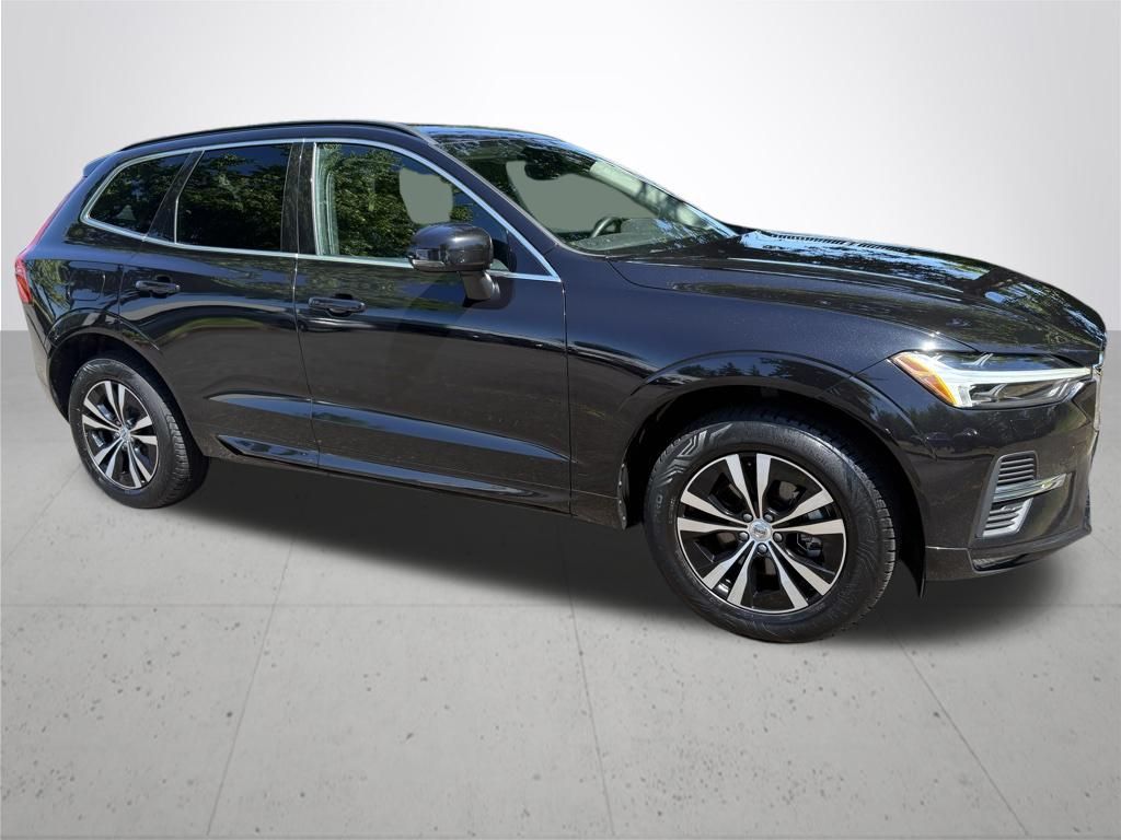 2023 Volvo XC60 B5 Core