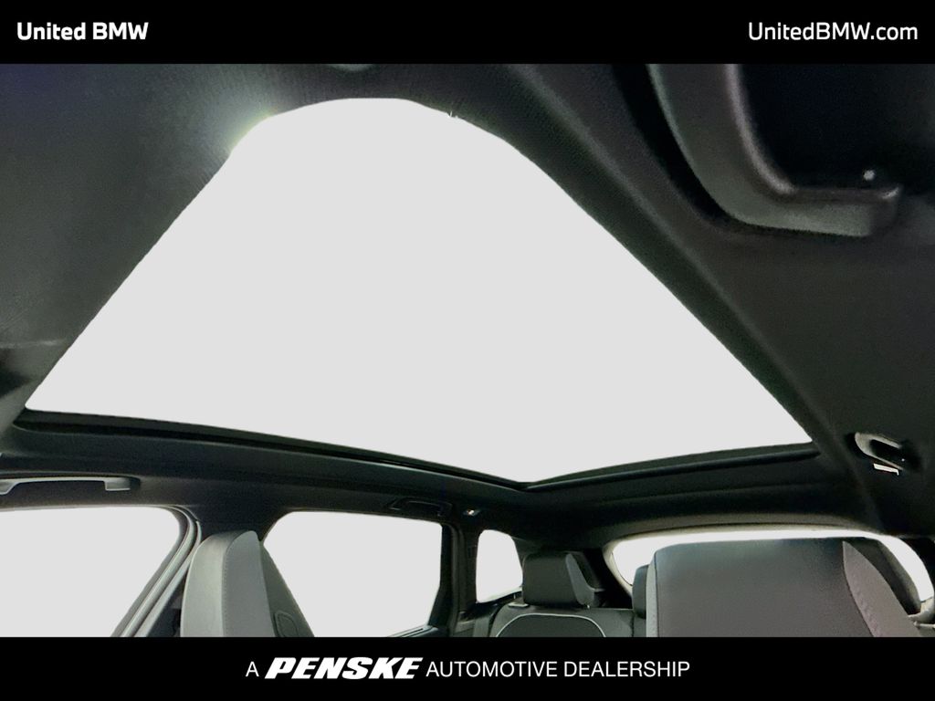 Thumbnail: 2026 BMW X3 - 12