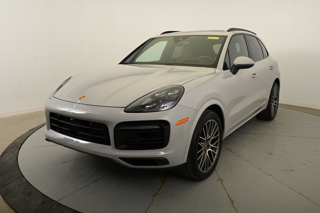 2023 Porsche Cayenne S -
                Beachwood, OH