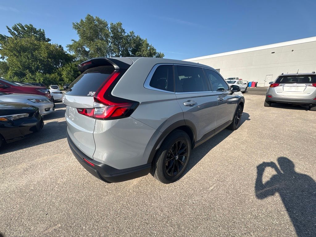 Certified Used 2023 Gray Honda EX image 7