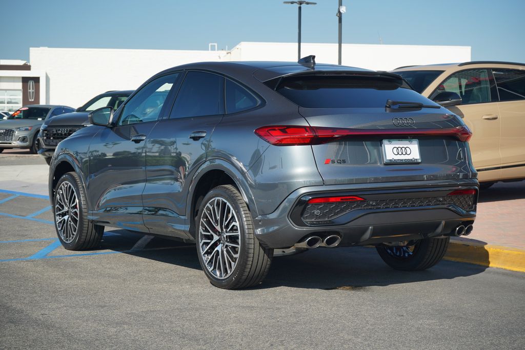Thumbnail: 2025 Audi SQ5 - 3