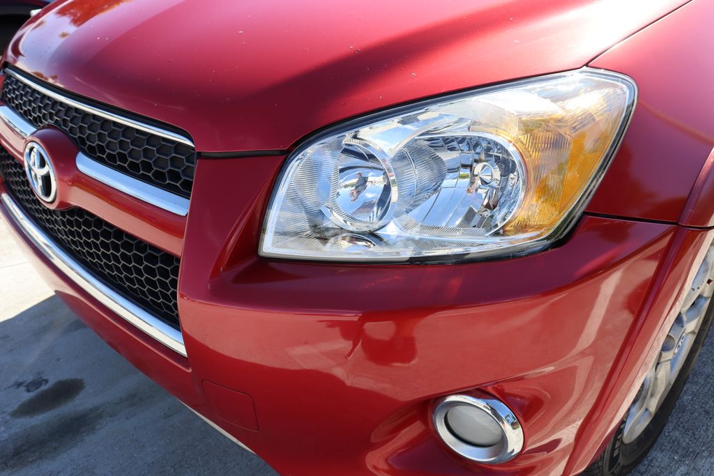 Thumbnail: 2011 Toyota RAV4 - 3