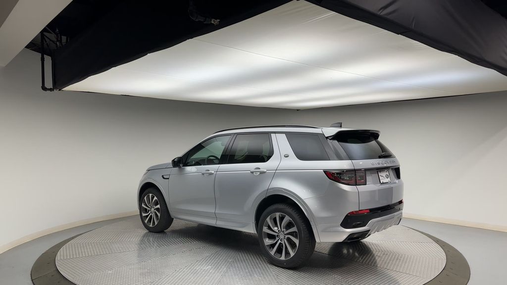 2024 Land Rover Discovery Sport S 6