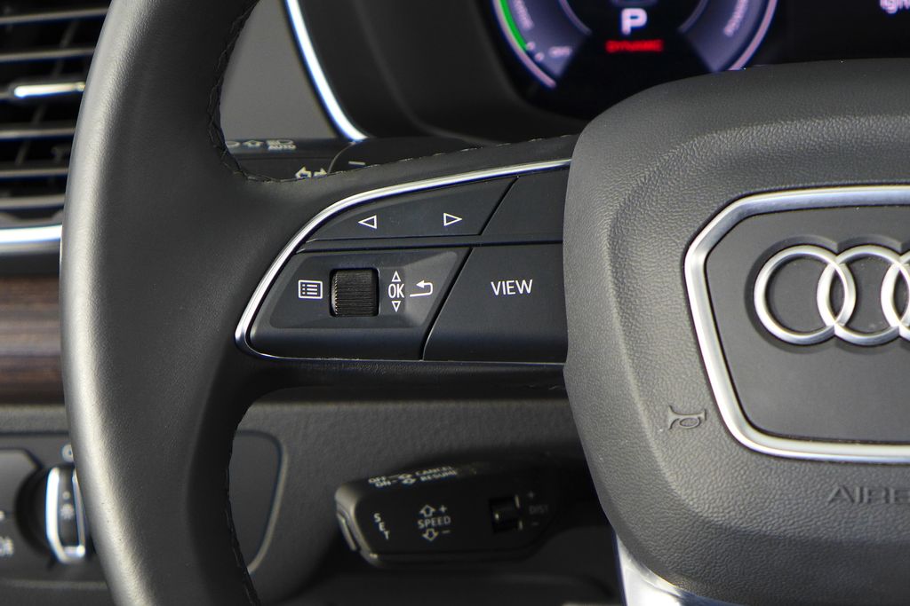 Thumbnail: 2023 Audi Q5 - 30