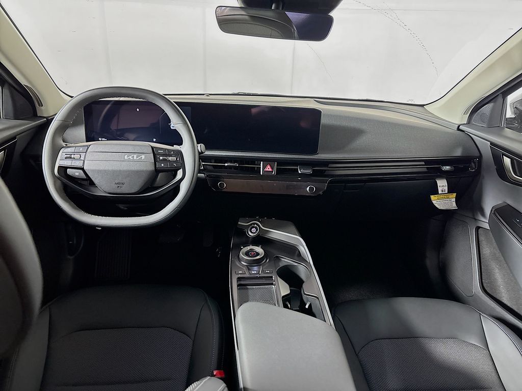 2025 Kia EV6 Light