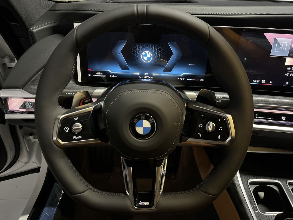Thumbnail: 2026 BMW 7 Series - 14