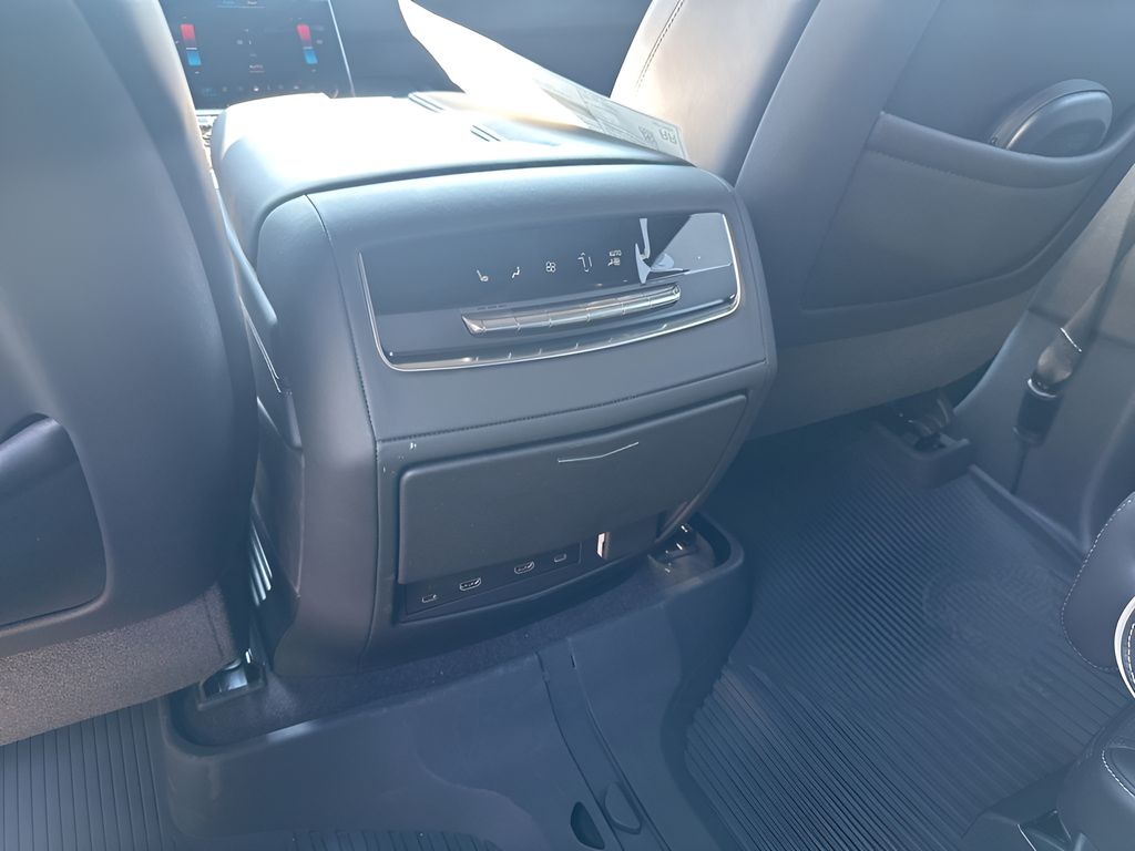 New Car 2025 Cadillac Escalade Esv  Premium Luxury Platinum For Sale In Austin, Texas