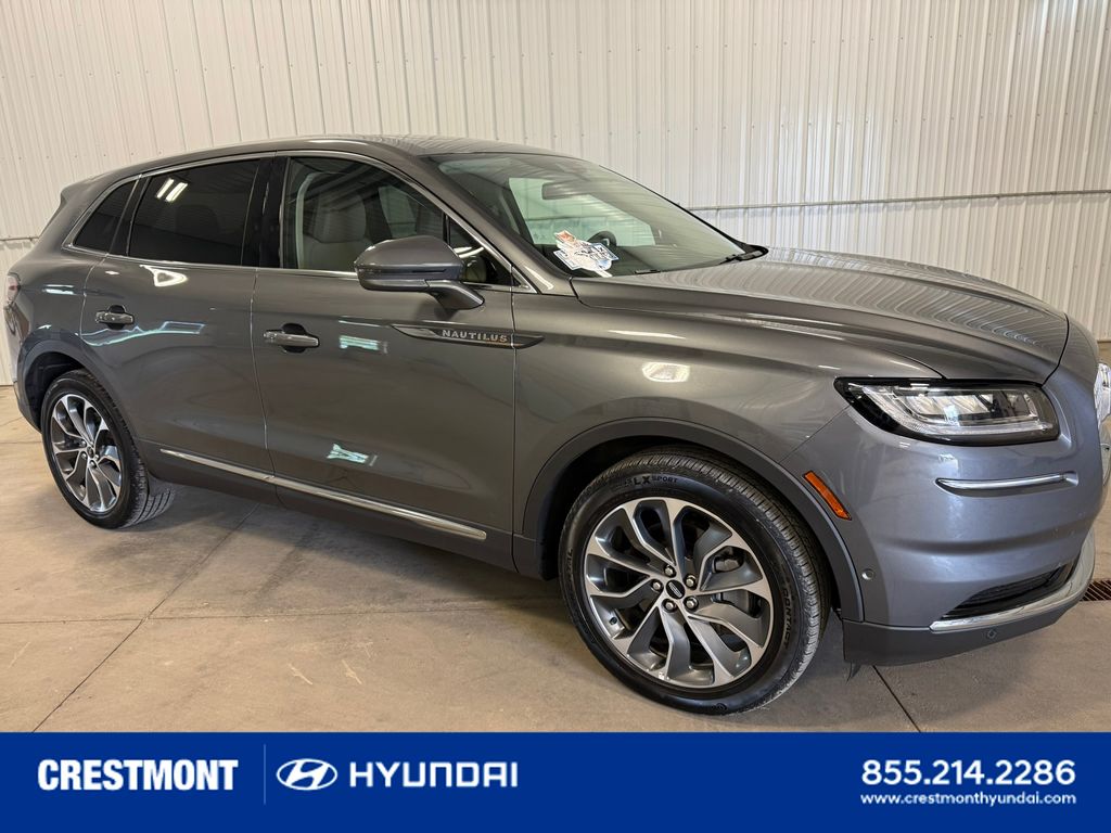 used 2023 Lincoln Nautilus car, priced at $40,888