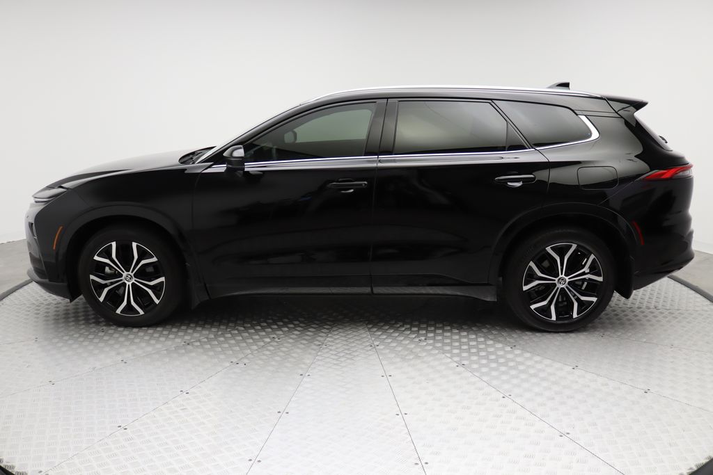 Thumbnail: 2025 Toyota Crown Signia - 12