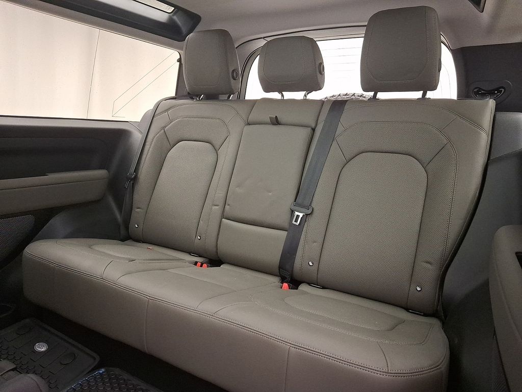 Thumbnail: 2023 Land Rover Defender - 10