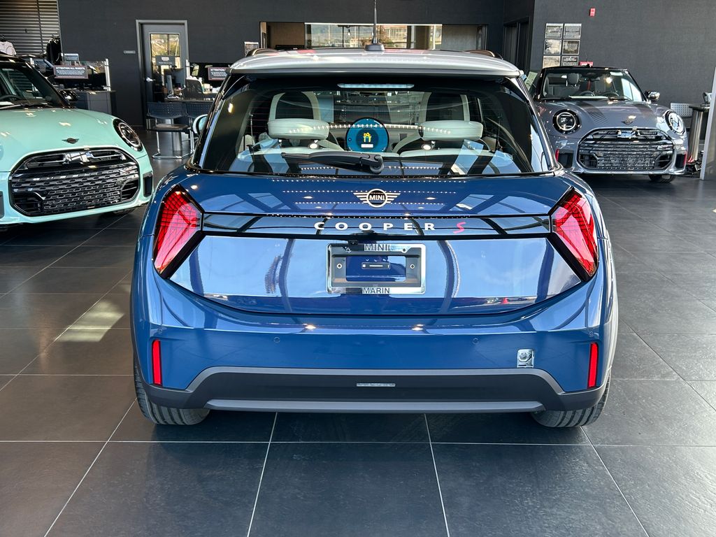 Thumbnail: 2026 MINI Cooper - 4