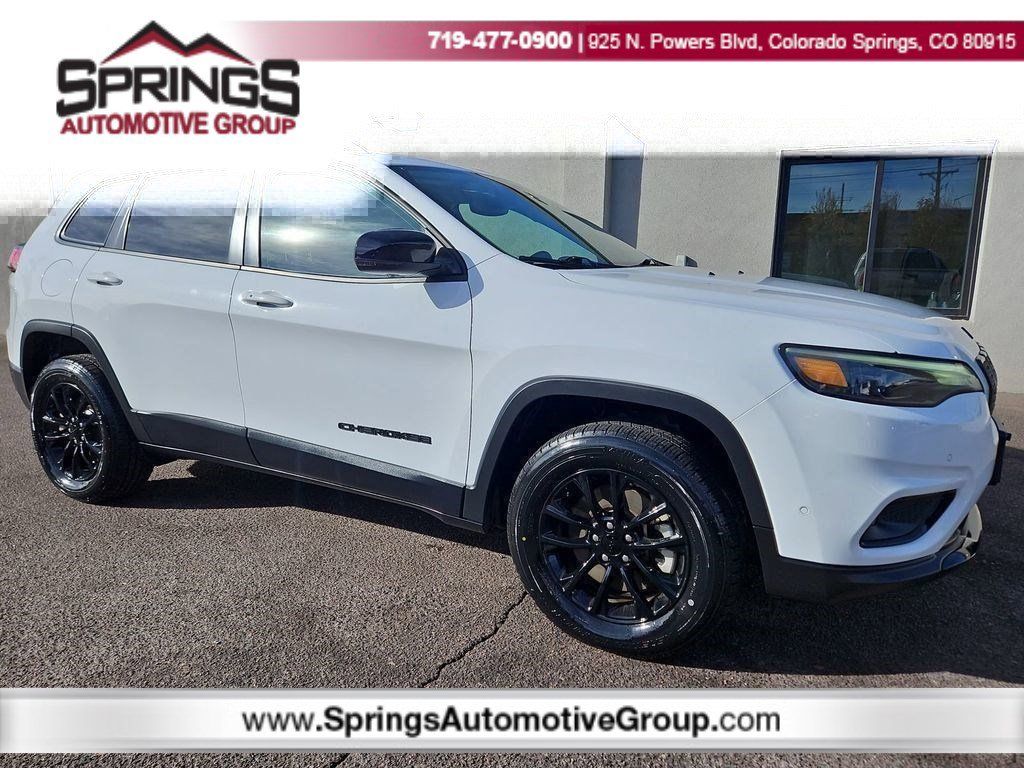 2023 Jeep Cherokee Altitude 4WD