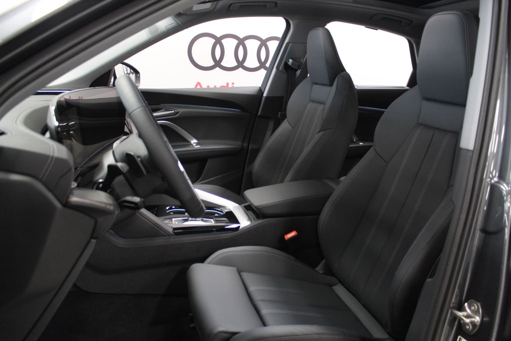 Thumbnail: 2026 Audi Q5 - 12