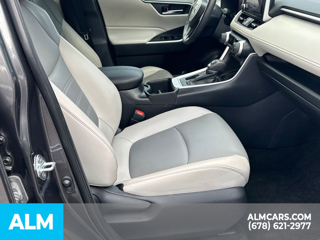 Used 2024 Gray Toyota XLE Premium image 15