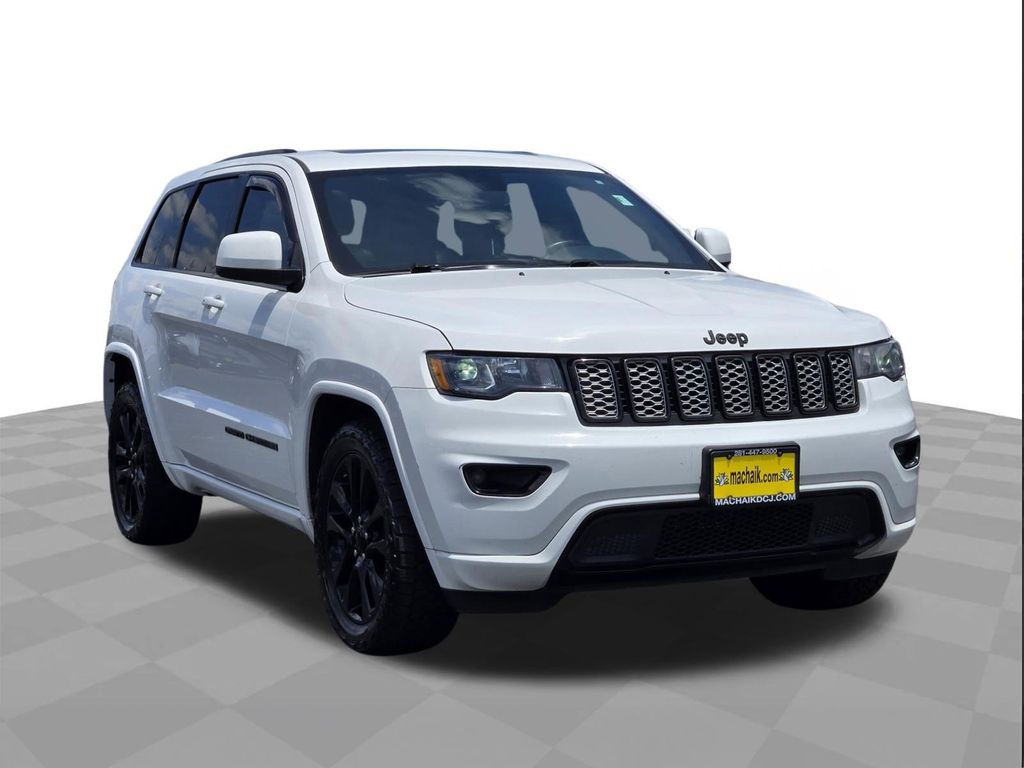 2019 Jeep Grand Cherokee Altitude White at Autostrade