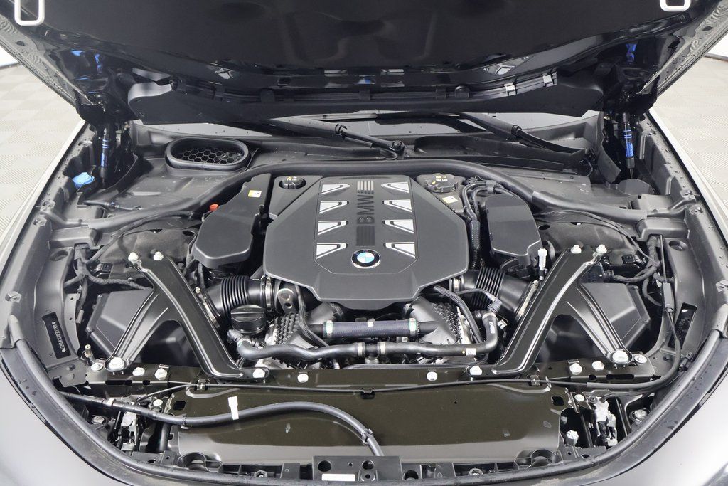 Thumbnail: 2026 BMW 7 Series - 9