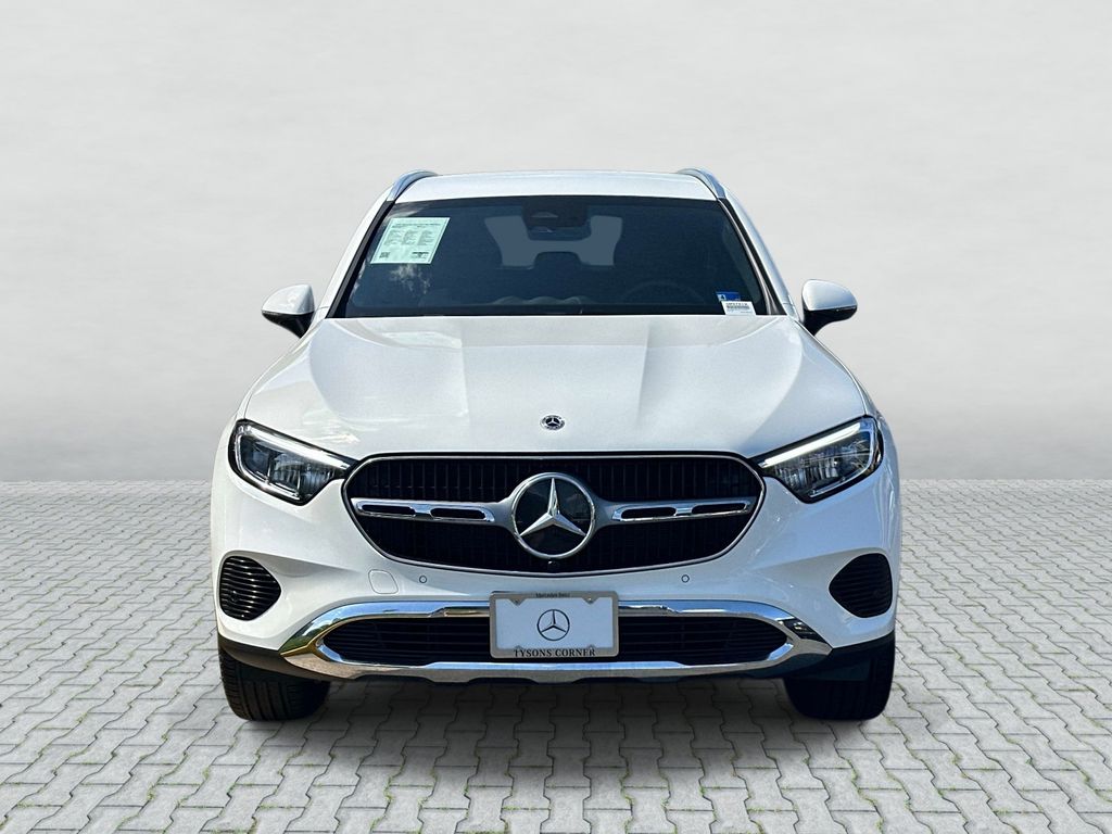 Thumbnail: 2025 Mercedes-Benz GLC - 2