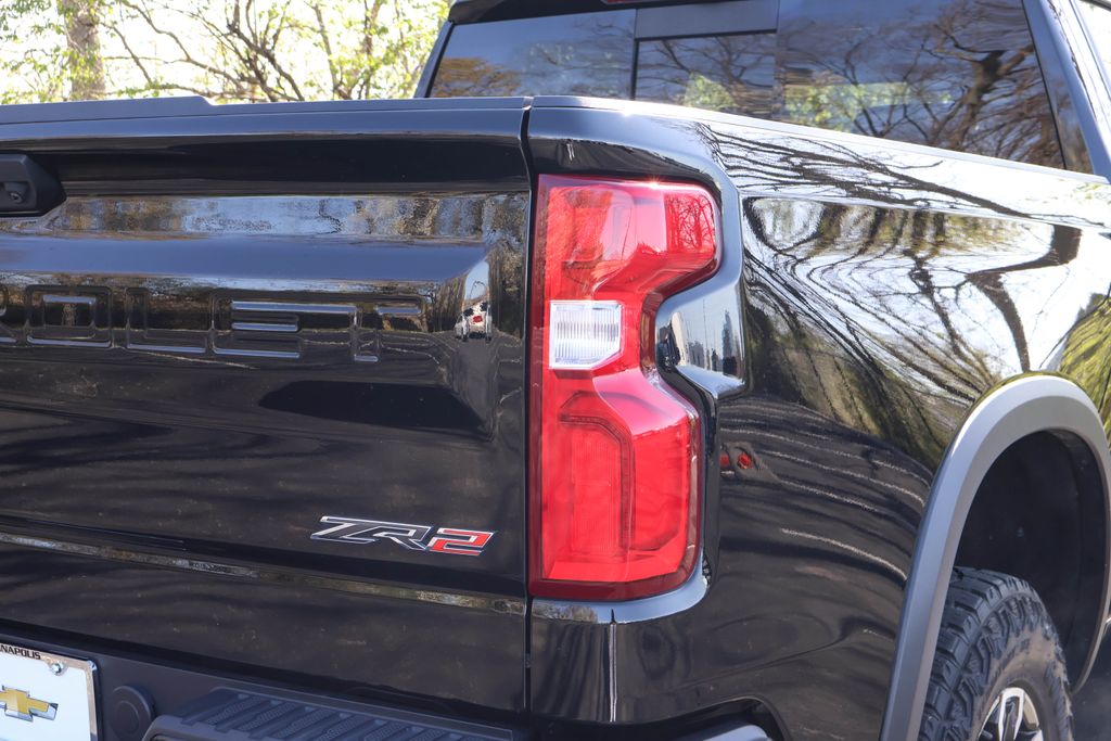 2022 Chevrolet Silverado 1500 ZR2 7