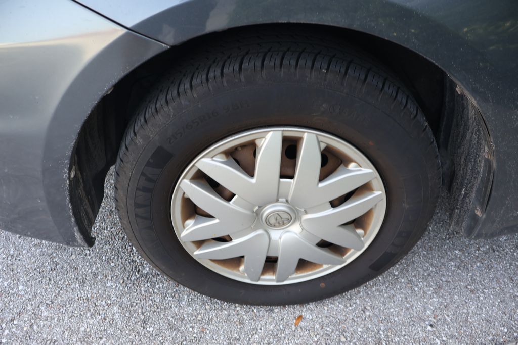 Thumbnail: 2008 Toyota Sienna - 4