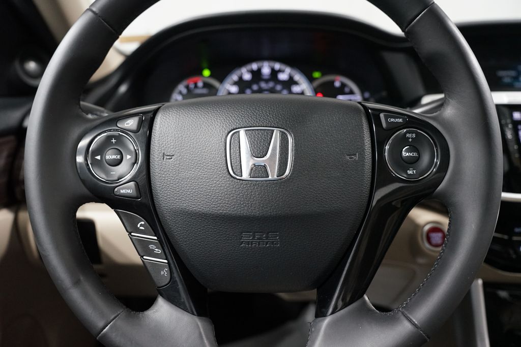 Thumbnail: 2016 Honda Accord - 12