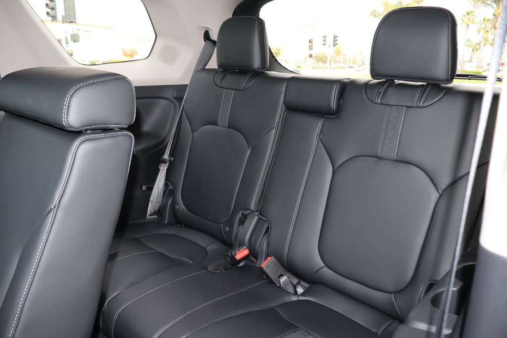 2025 Honda Pilot Touring 12