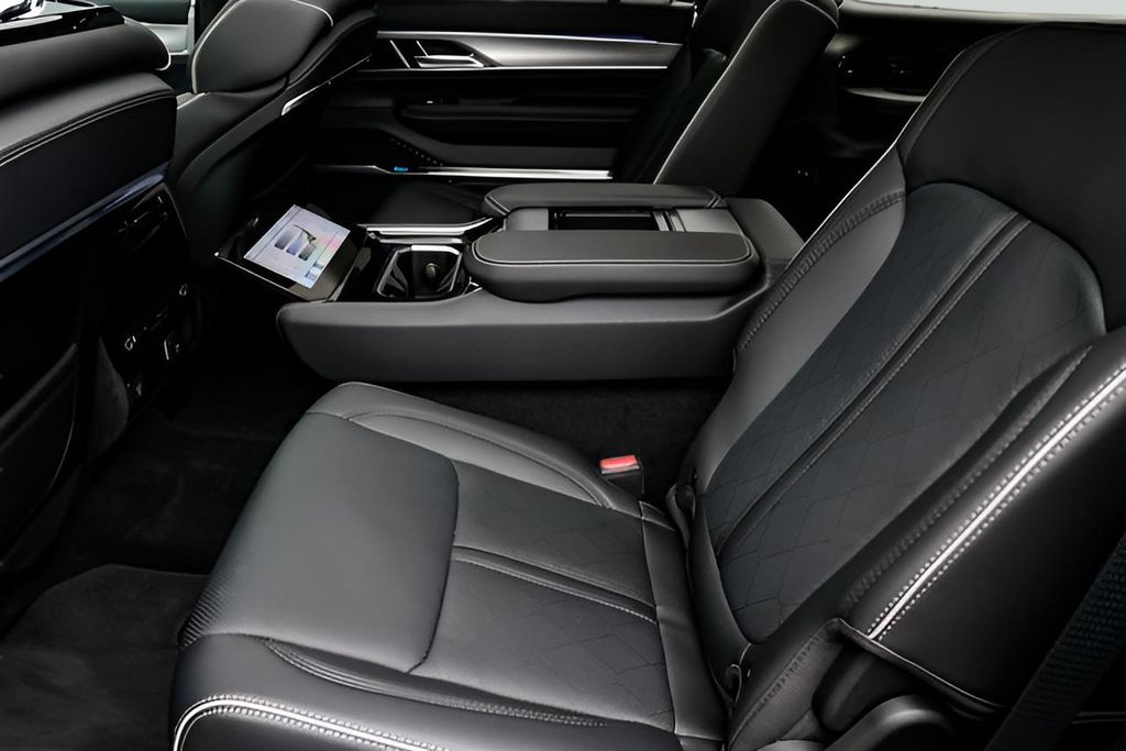 Used Car 2023 Jeep Grand Wagoneer L  Series Ii For Sale Under $70,000 In Austin, Texas